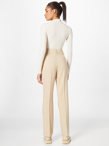 modström Regular Trousers with creases 'Gale' in Beige