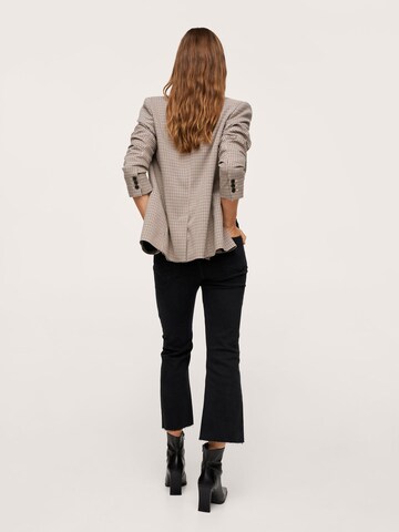 MANGO Bootcut Jeans 'Sienna' in Schwarz