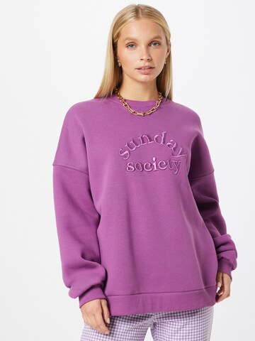 Misspap Sweatshirt in Purple: front