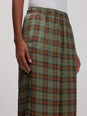 EDITED Baggy Trousers 'Cataleya' in Green