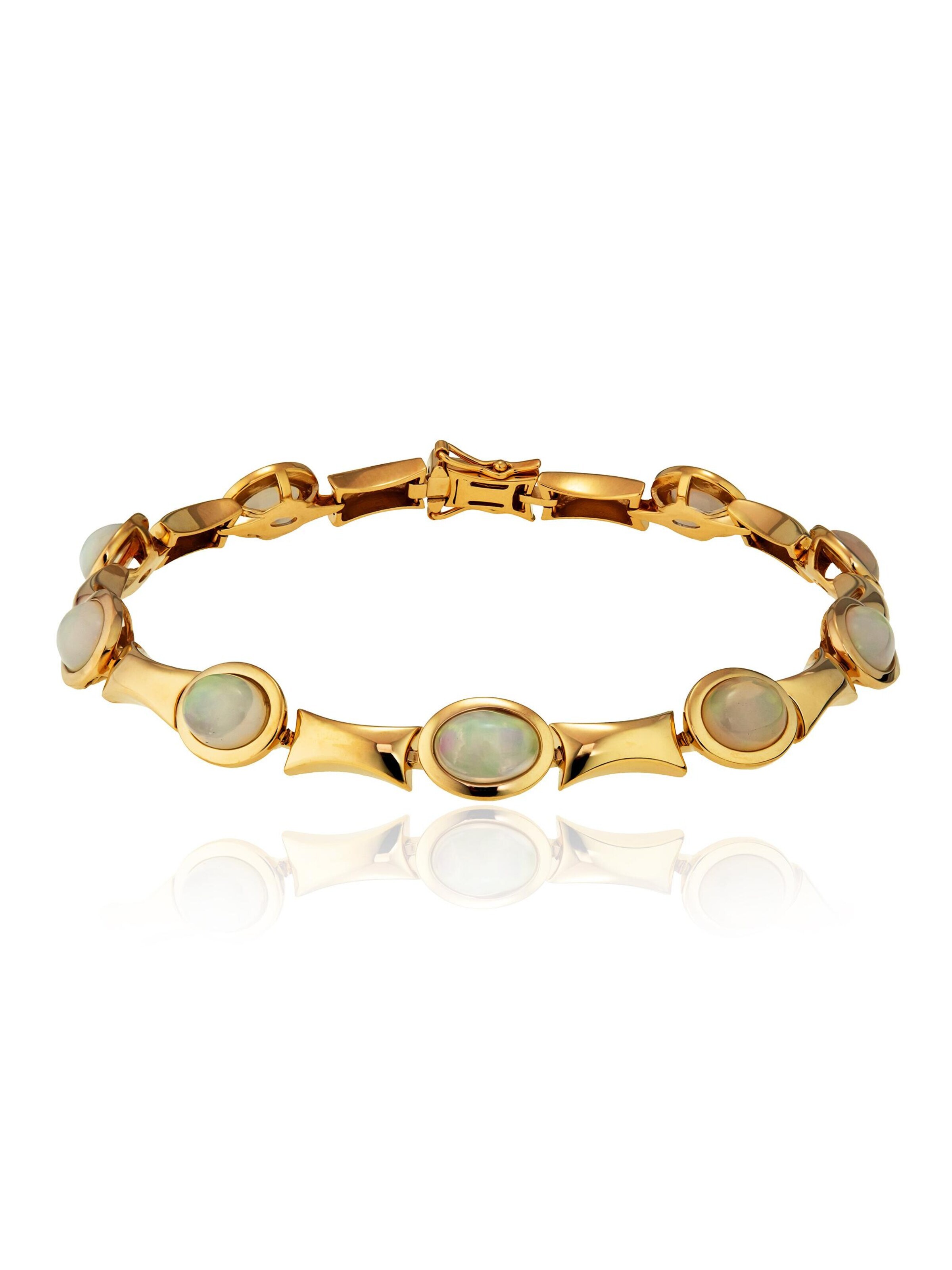 Cavill Bracelet in Gold: front