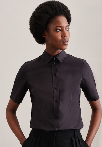 SEIDENSTICKER Μπλούζα ' Schwarze Rose ' σε μαύρο: μπροστά