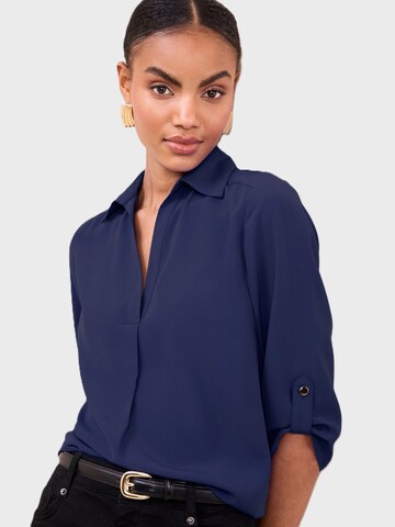 Lipsy Bluse in Blau: Vorderseite