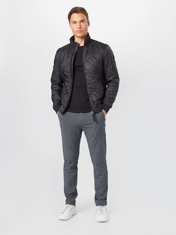 JOOP! Jeans Koszulka 'Alphis' w kolorze czarny