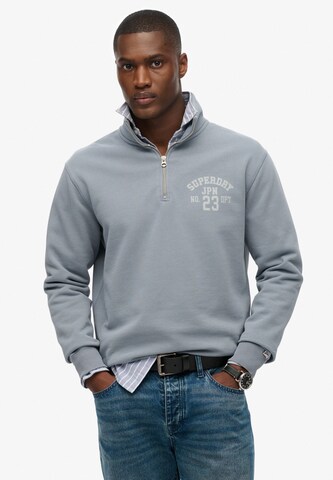 Superdry Sweatshirt 'Athletic Essentials' in Grijs: voorkant