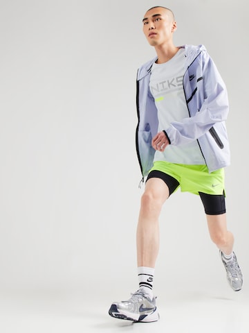 NIKE Toiminnallinen paita 'Winter Miler' värissä harmaa