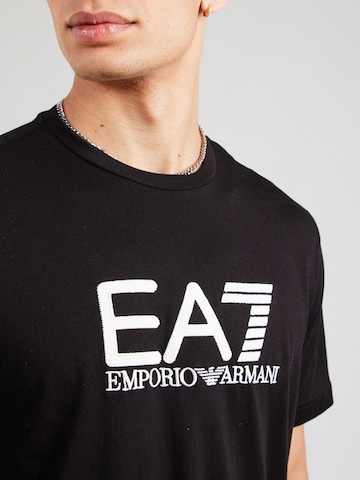 Tricou de la EA7 Emporio Armani pe negru