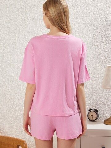 Trendyol Sortšid, värv roosa