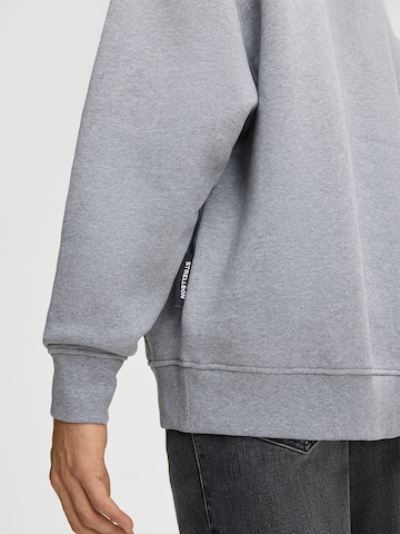 Sweat-shirt 'Heath' STRELLSON en gris