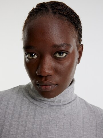 EDITED Shirt bodysuit 'Viola' in Grey