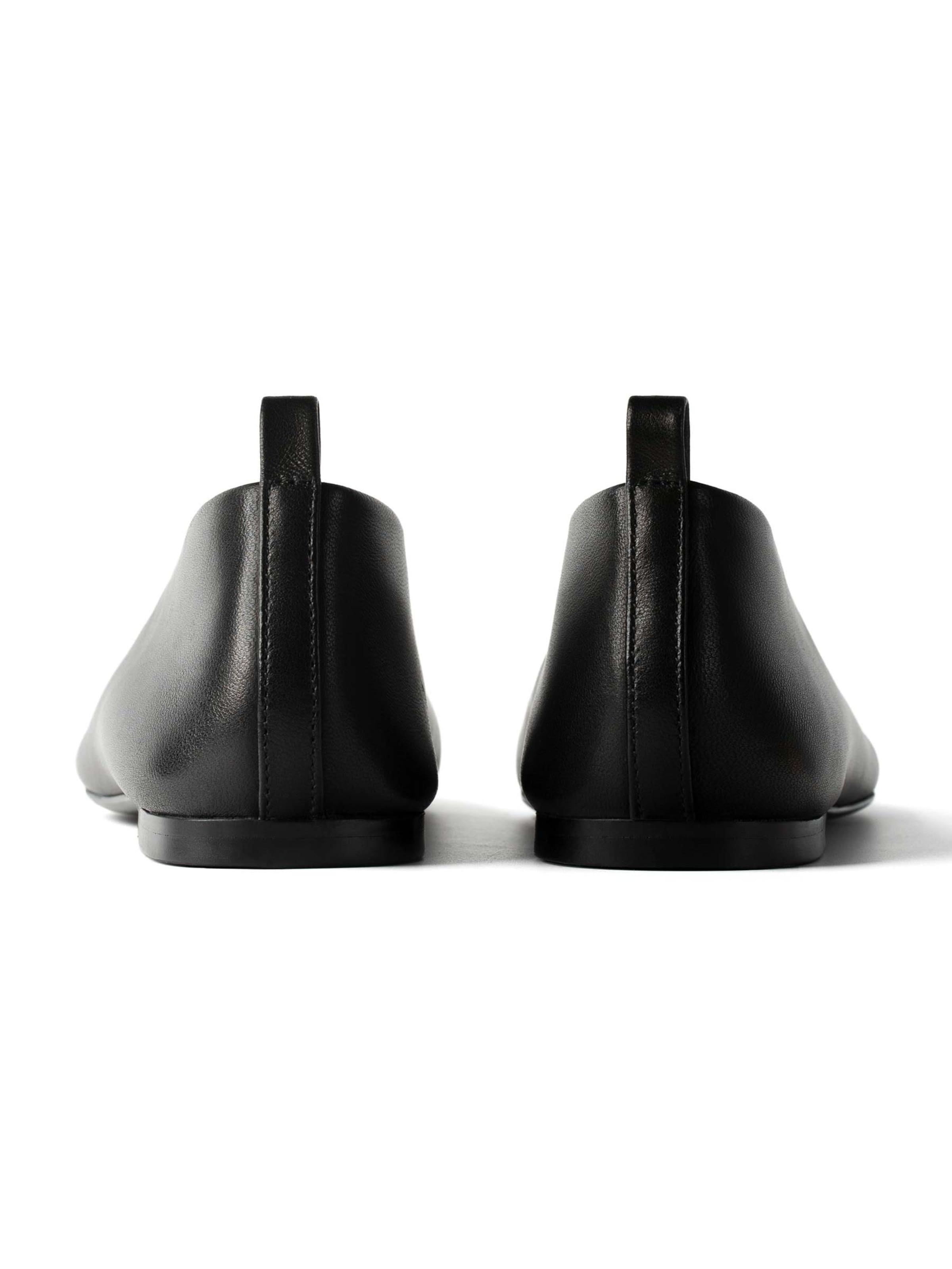 L37 HANDMADE SHOES Slip-ons 'HARMONY STEPS' in Black