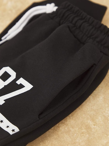 Trendyol Sweatsuit in Black