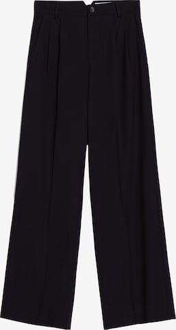 Bershka Loose fit Pleat-Front Pants in Blue: front