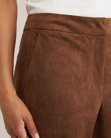 Slimfit Pantaloni con piega frontale di WE Fashion in marrone
