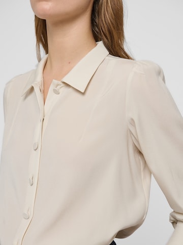 Dea Kudibal Shirt ' PaolaDEA ' in Beige