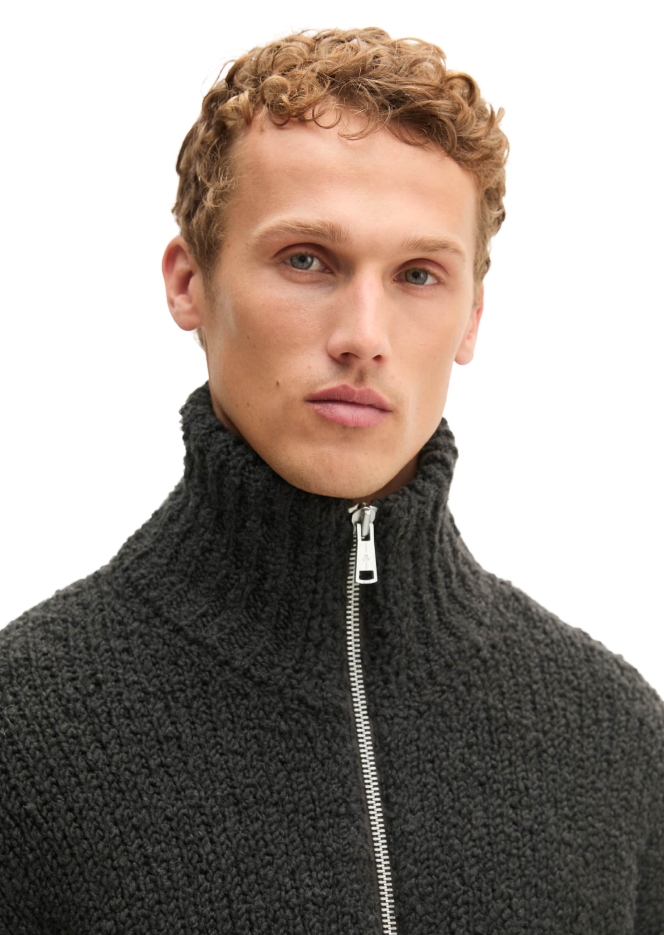 Marc O'Polo Strickjacke in Schwarz: Vorderseite