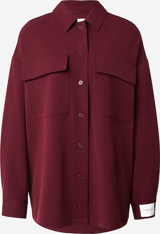 VERSTIQUE - Camiseta en rojo: frente