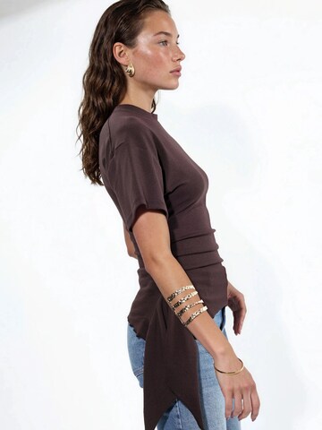 Busem Shirt in Brown