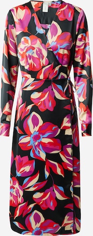 YAS Kjole 'PELLA' i sort: forside