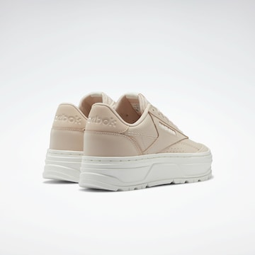 Baskets basses Reebok en beige