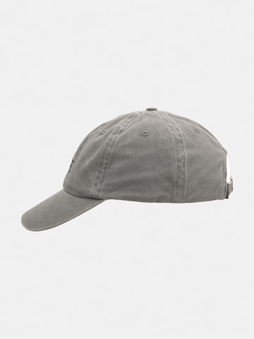 Pull&Bear Cap in Grau