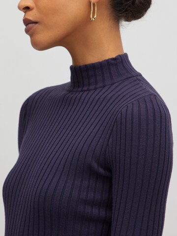 Pull-over 'Jannice' EDITED en bleu