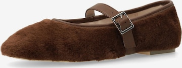 Ballerines SACHA en marron : devant