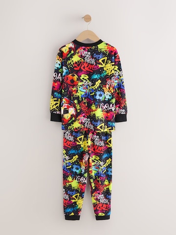 Pijamale de la Next pe negru