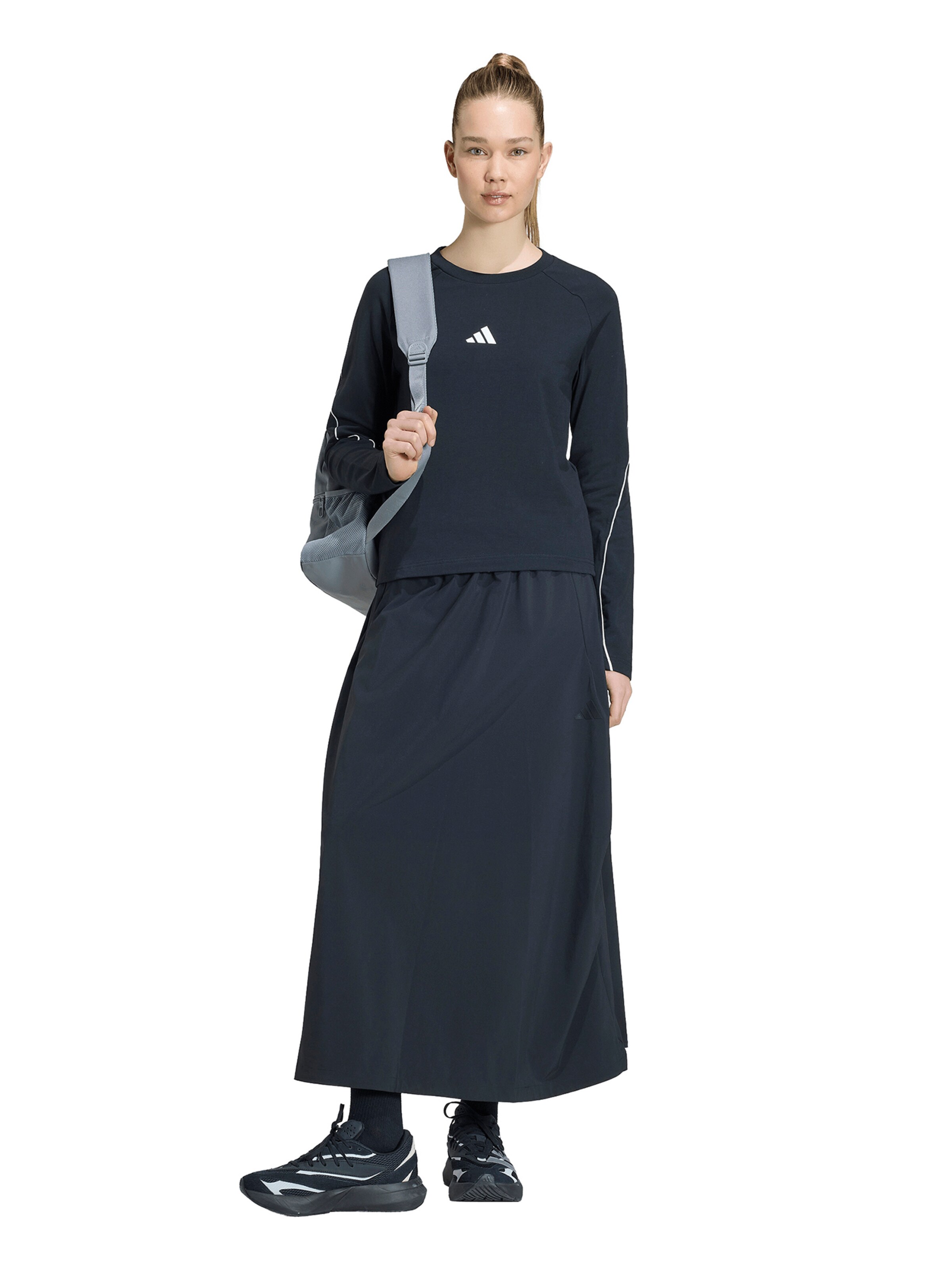 ADIDAS SPORTSWEAR Urheiluhame värissä musta
