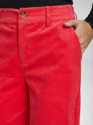 NÜMPH Wide Leg Housut 'DEANNA' värissä punainen