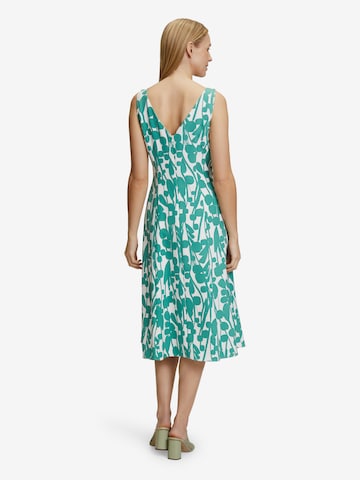 Vera Mont Cocktail Dress in Green