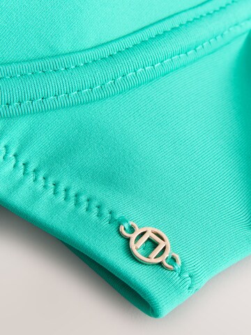 Next Push-up Bikinitop in Grün