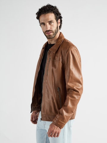 JCC Tussenjas in Bruin