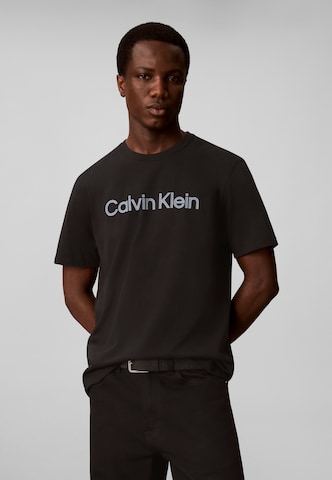 Maglietta 'CLSC30s' di Calvin Klein in nero: frontale
