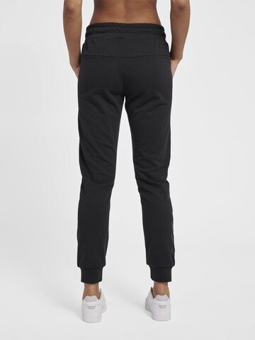 Effilé Pantalon de sport 'Noni' Hummel en noir