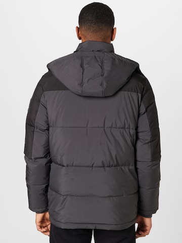 BURTON MENSWEAR LONDON Зимняя куртка 'Giro Parker' в Серый
