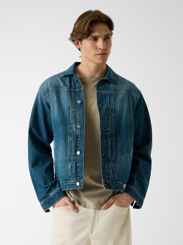GUESS Between-Season Jacket in Blue: front