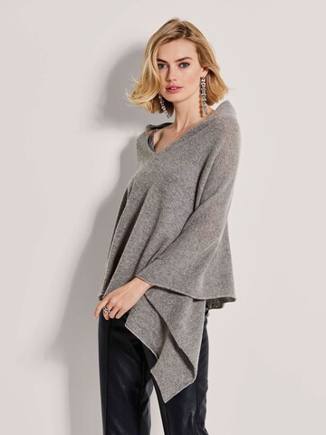 MADELEINE Cape in Grau