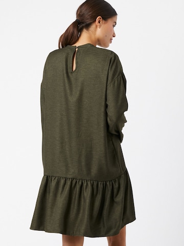 Trendyol Šaty – zelená