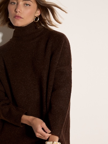 Pull-over ' ' Apricot en marron