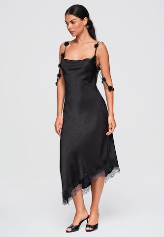Ombre Cocktail dress in Black