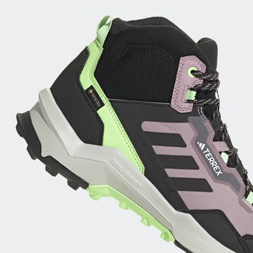 ADIDAS TERREX - Botas 'AX4' em roxo