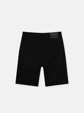 Pull&Bear Regular Shorts in Schwarz