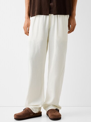 Loosefit Pantaloni di Bershka in bianco