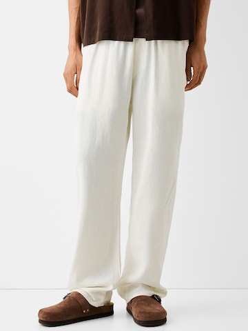 Loosefit Pantalon Bershka en blanc