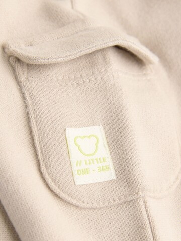 Next Set in Beige