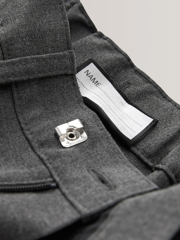 Next - regular Pantalón en gris