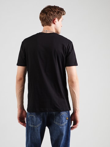 ARMANI EXCHANGE T-shirt i svart