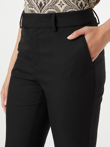 Regular Pantaloni eleganți de la MOS MOSH pe negru