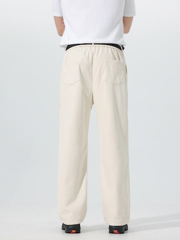 Youthup Loose fit Cargo Pants in White